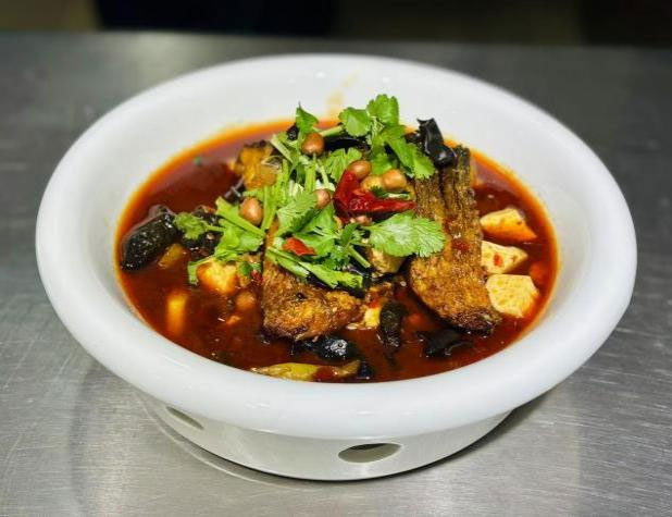 67fc5bbcdfe5e.jpg 67fc5bbcdfe5e.jpg