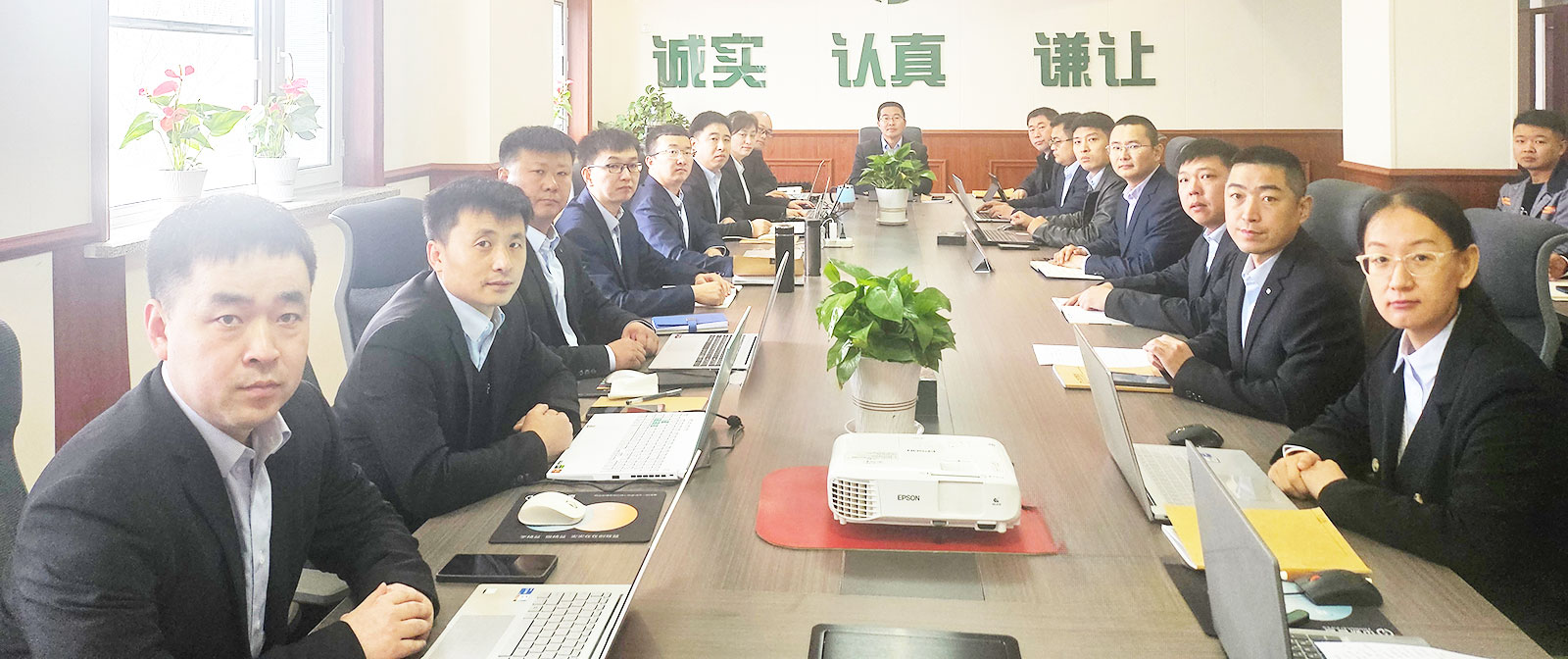 67fe1ec87c579.jpg 67fe1ec87c579.jpg