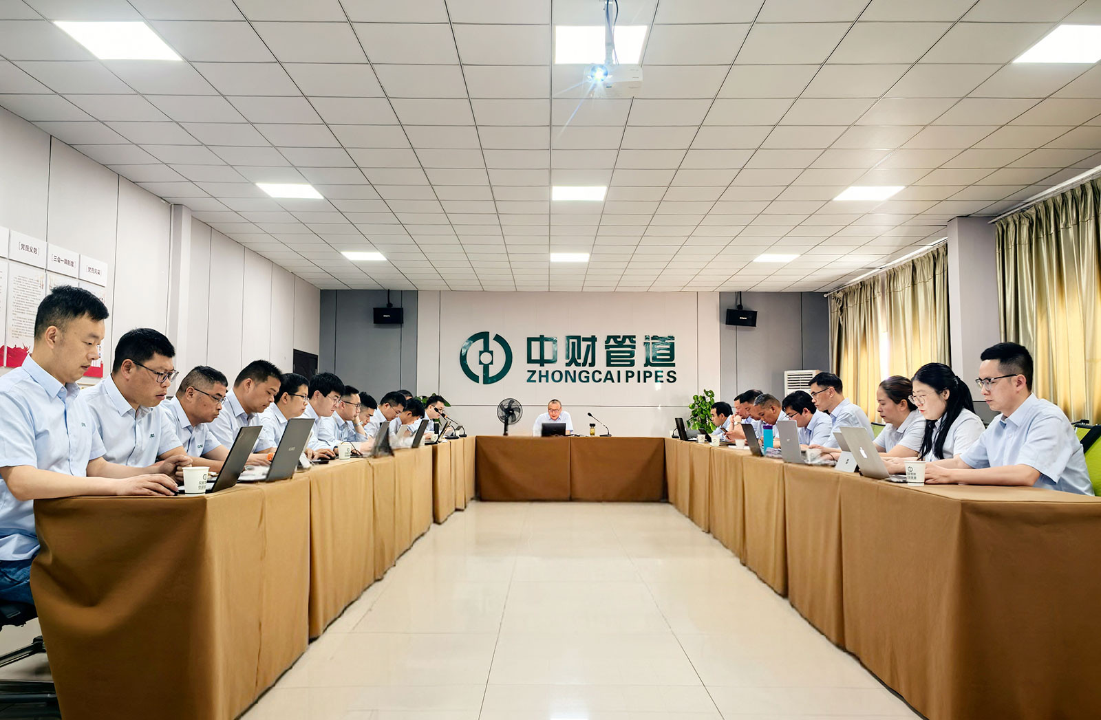 67fefdfa0ee48.jpg 67fefdfa0ee48.jpg