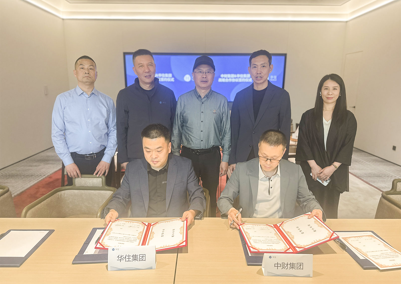 6801ffd77dbb8.jpg 6801ffd77dbb8.jpg