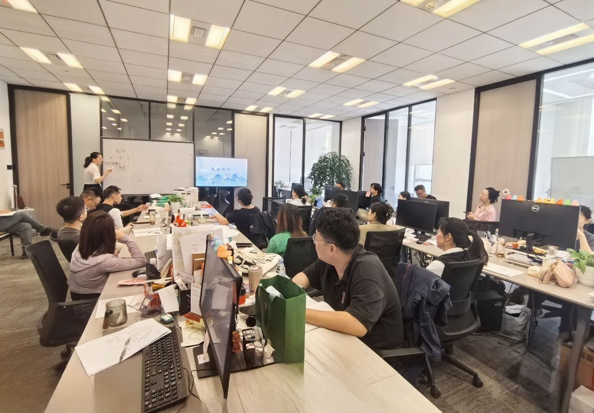 6805e480e4aee.jpg 6805e480e4aee.jpg