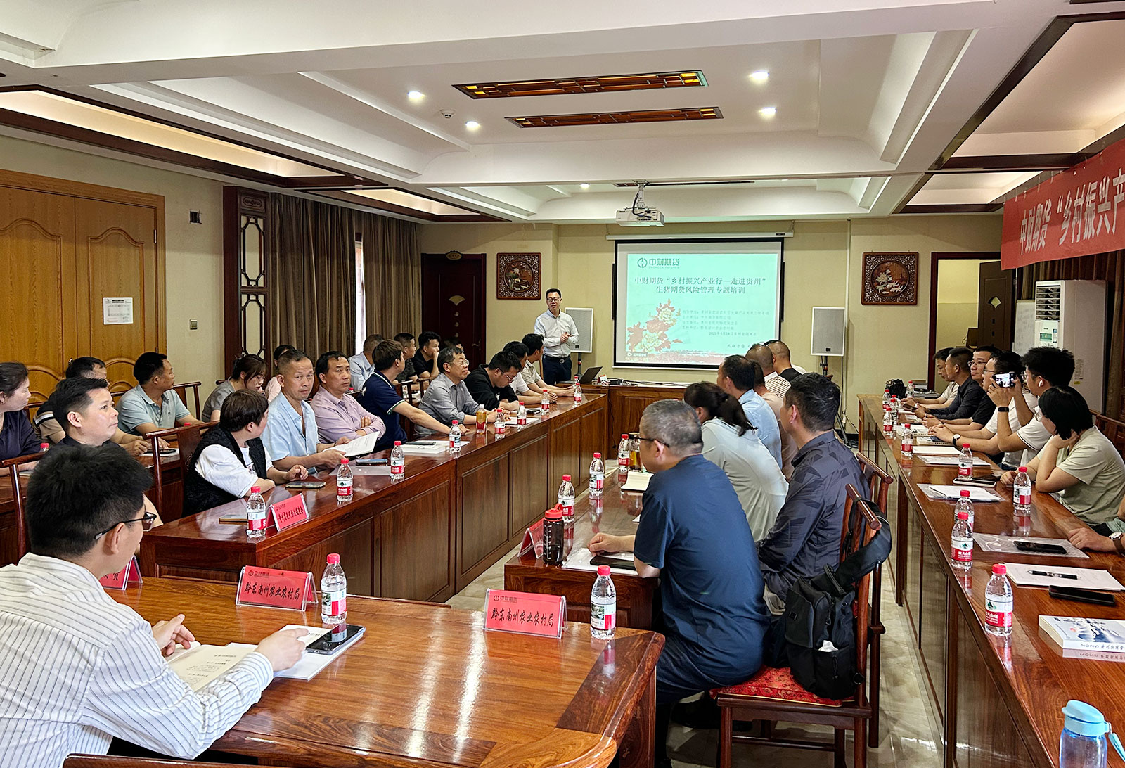 6805edd234edb.jpg 6805edd234edb.jpg