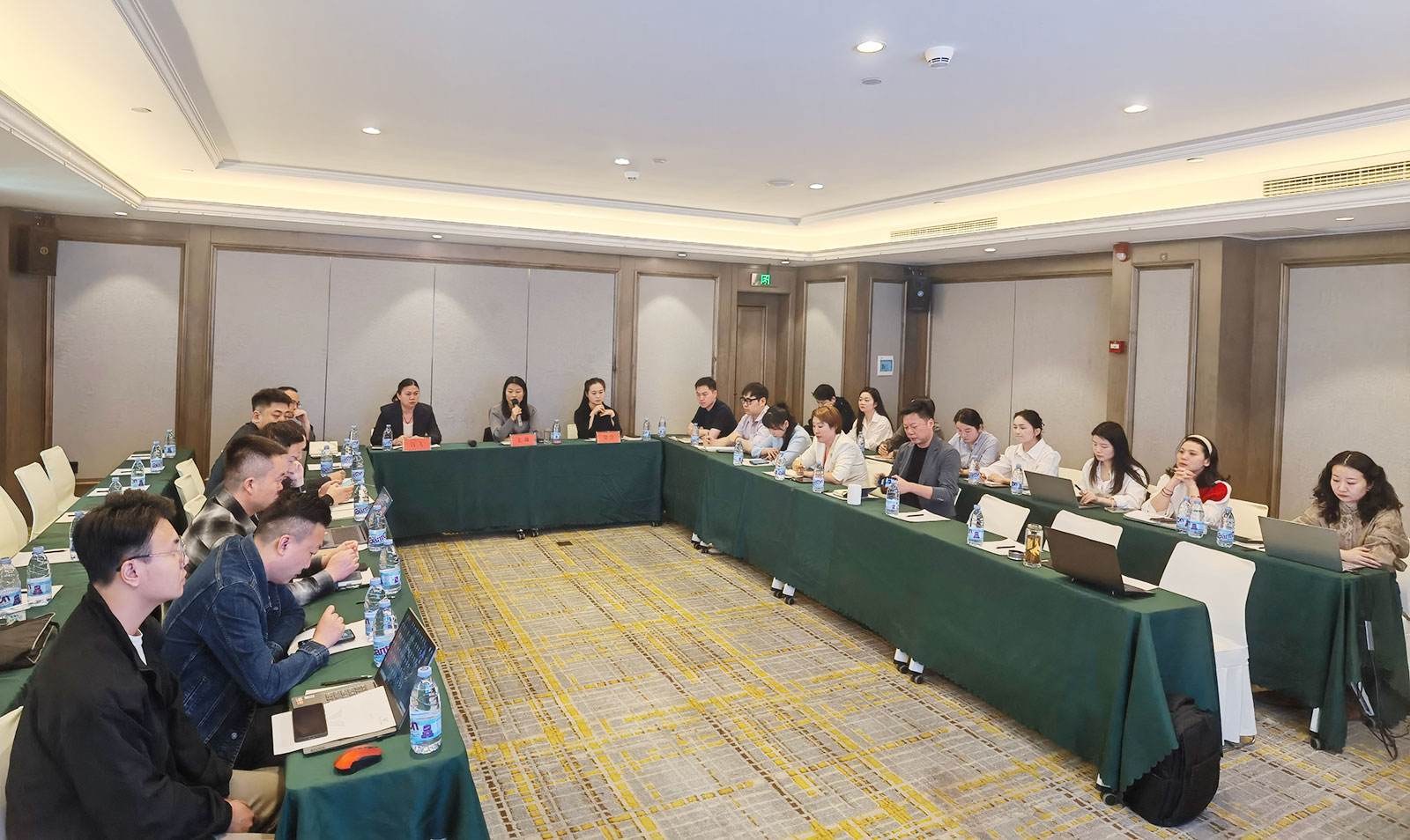 680848144b537.jpg 680848144b537.jpg