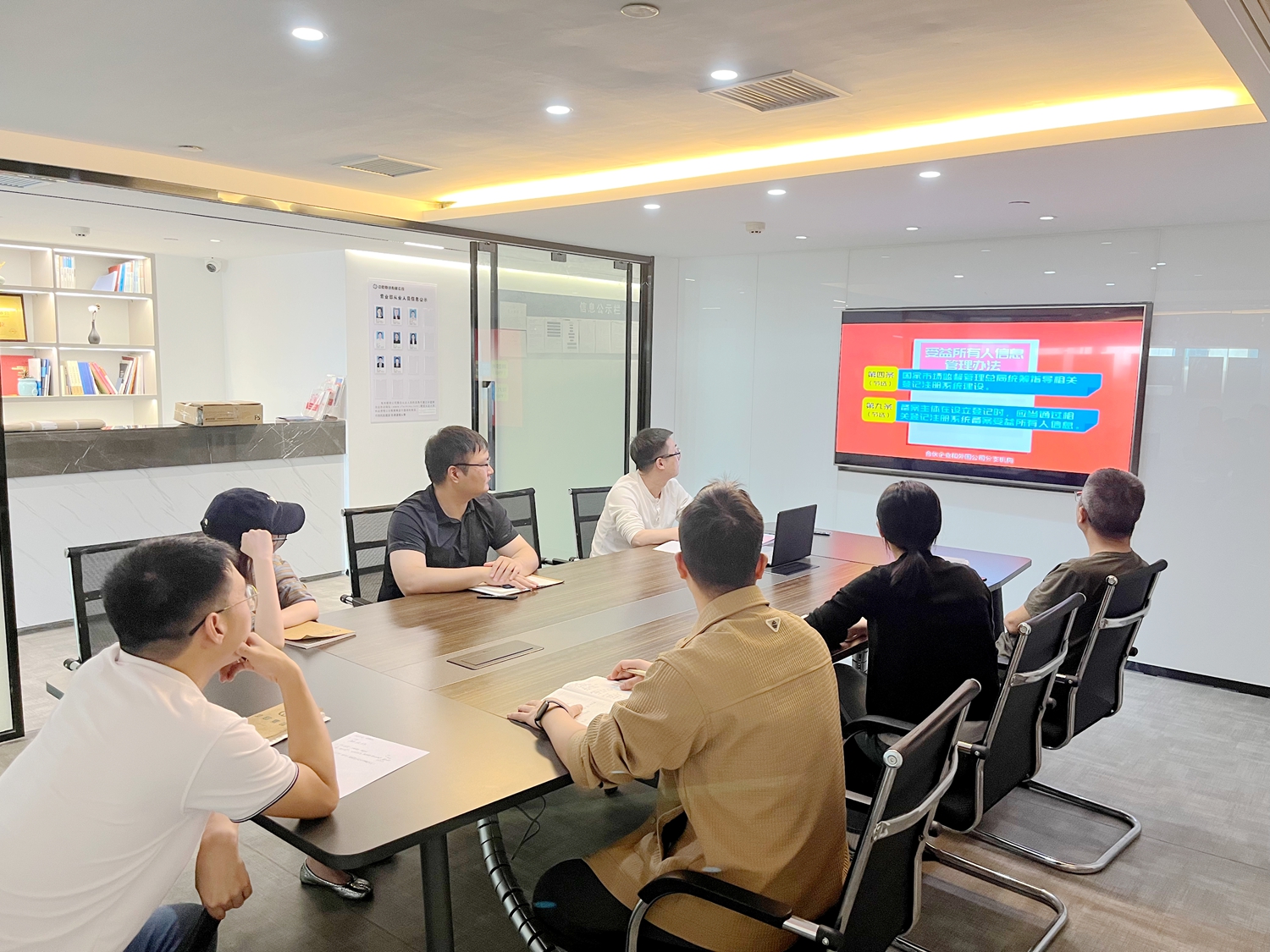 6811d250af711.jpg 6811d250af711.jpg