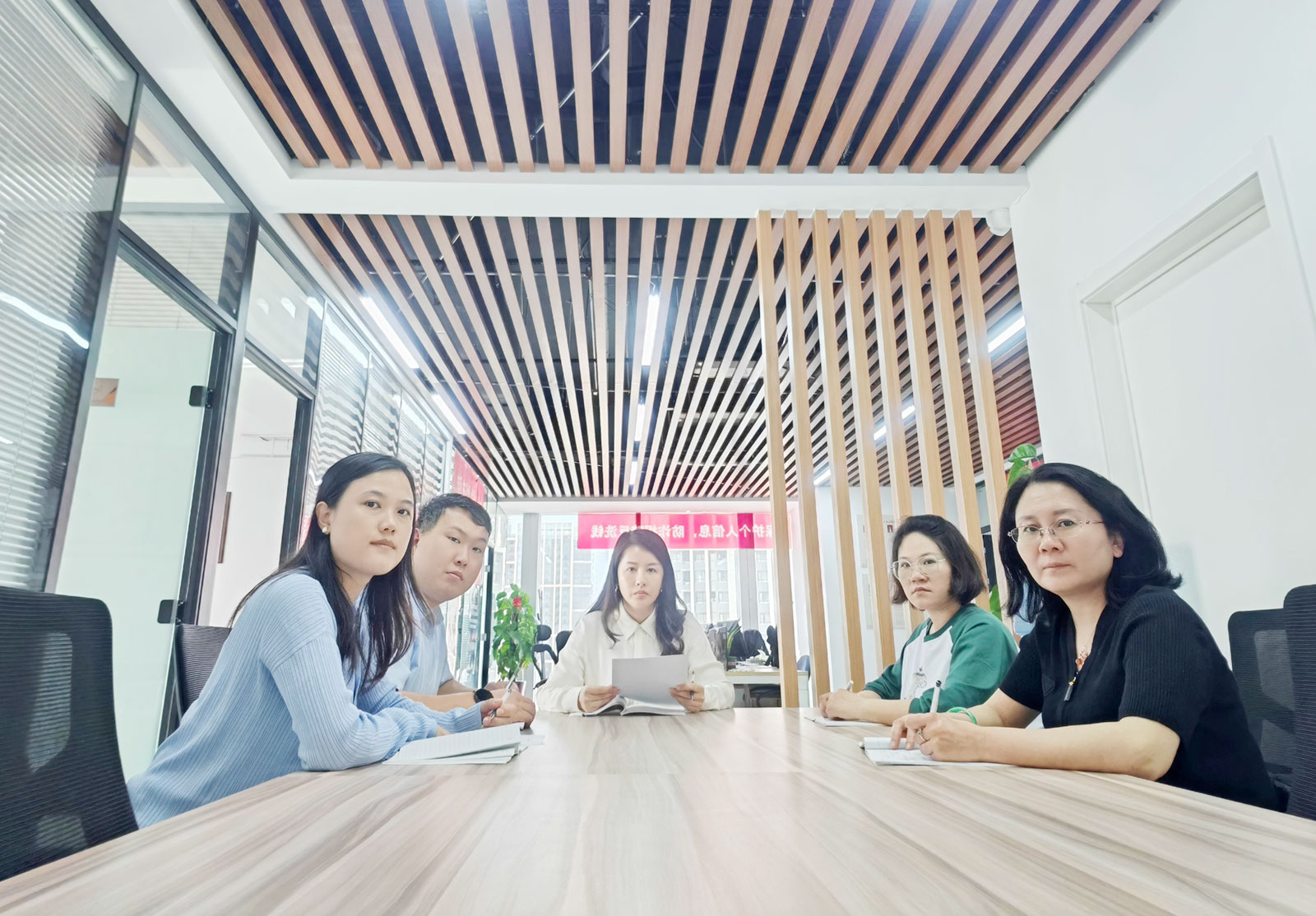 6821b7f605e12.jpg 6821b7f605e12.jpg