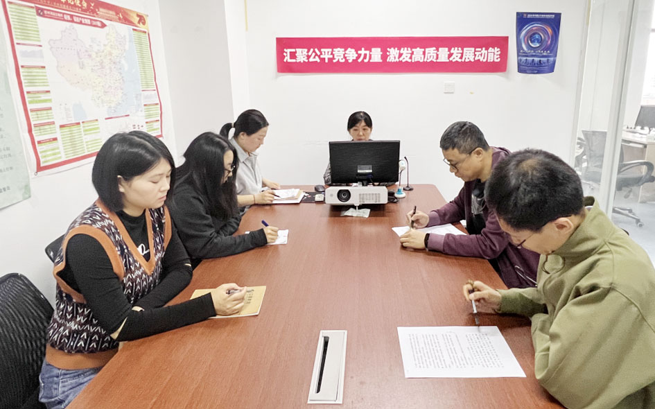 6821b8babfe05.jpg 6821b8babfe05.jpg