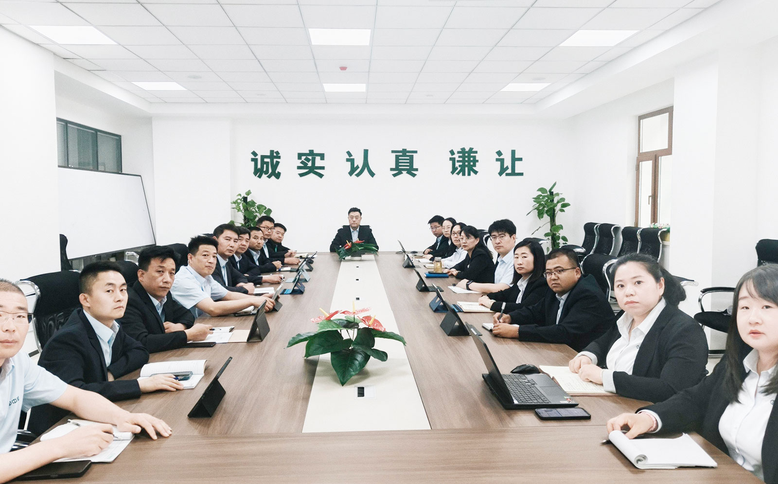 6822f8865b89b.jpg 6822f8865b89b.jpg