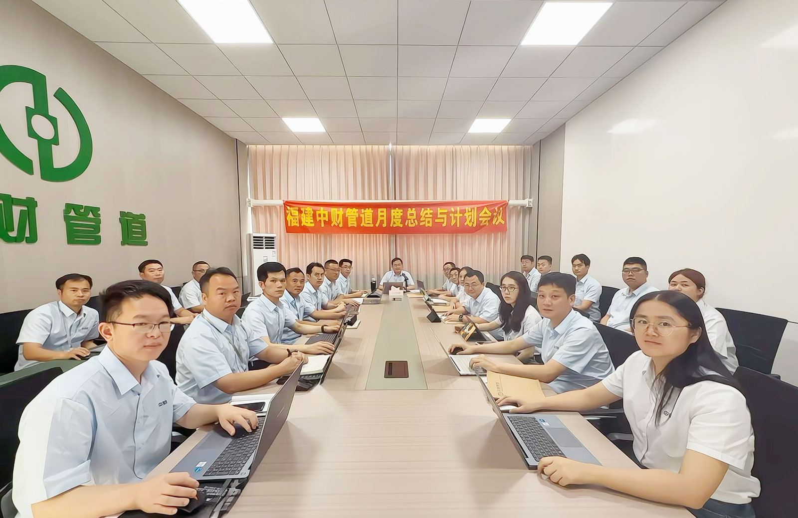 6823ed82cce67.jpg 6823ed82cce67.jpg