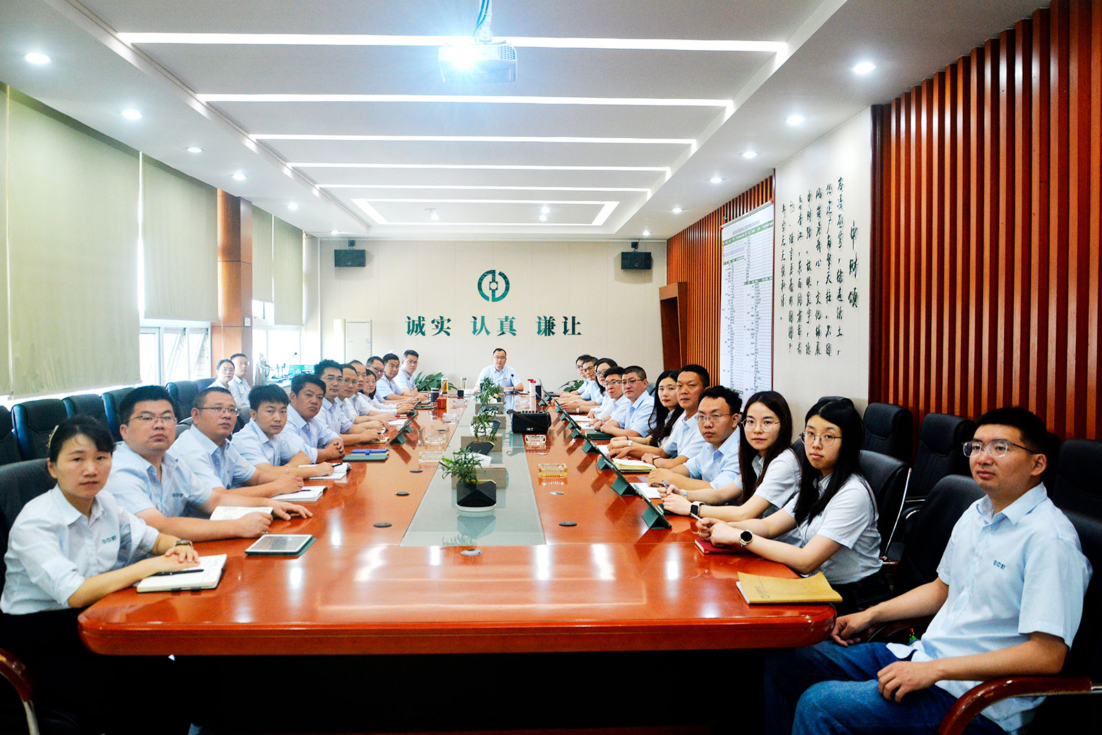 6824355e9af68.jpg 6824355e9af68.jpg