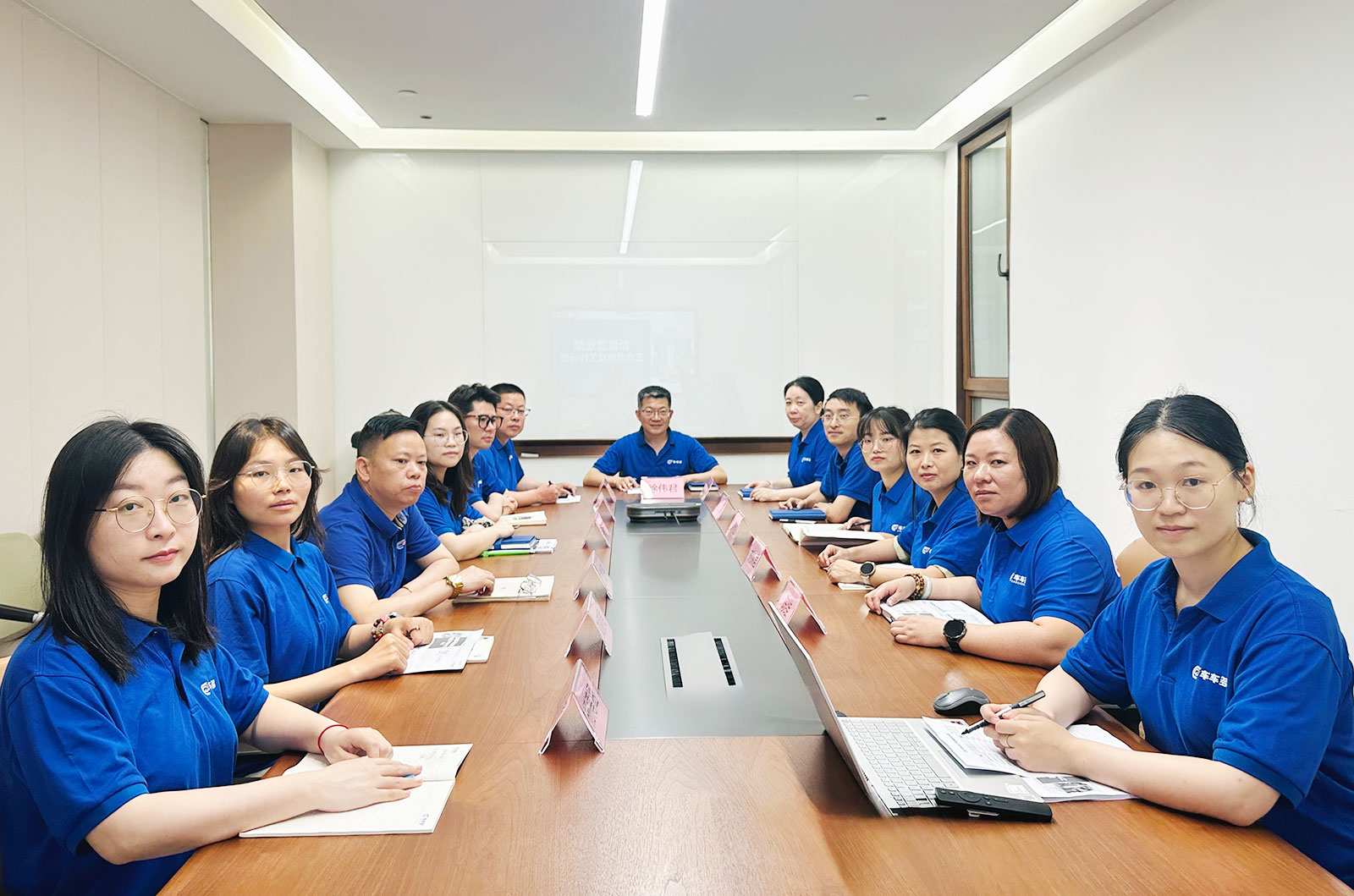 682595dd863ac.jpg 682595dd863ac.jpg