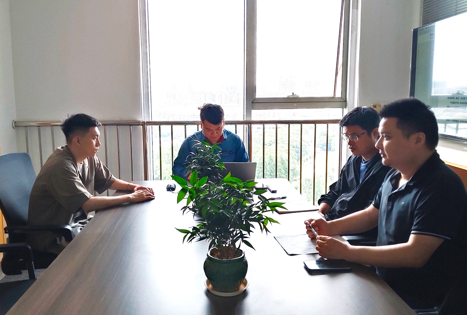 6839768d3299d.jpg 6839768d3299d.jpg