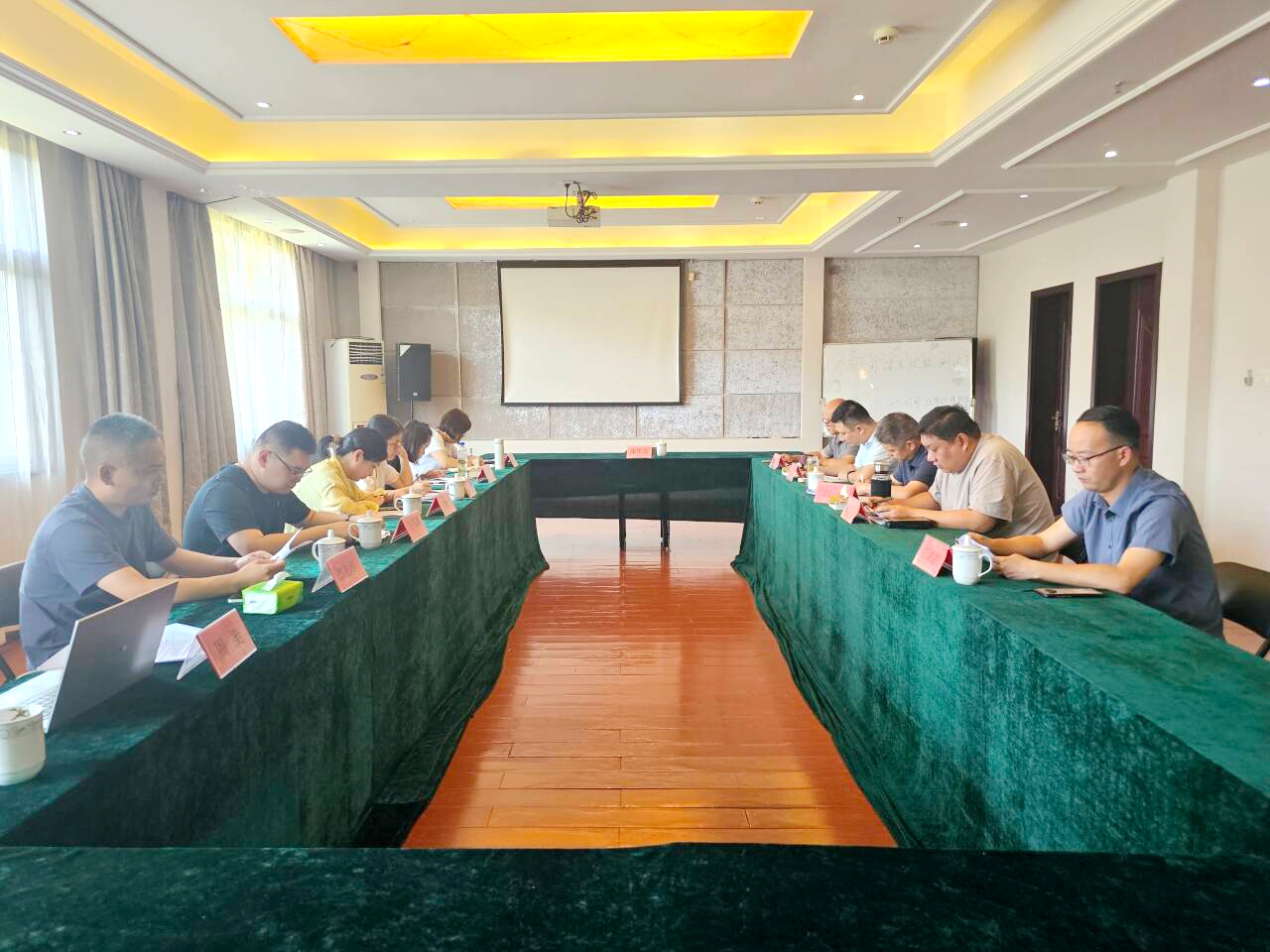 68521bd592b78.jpg 68521bd592b78.jpg