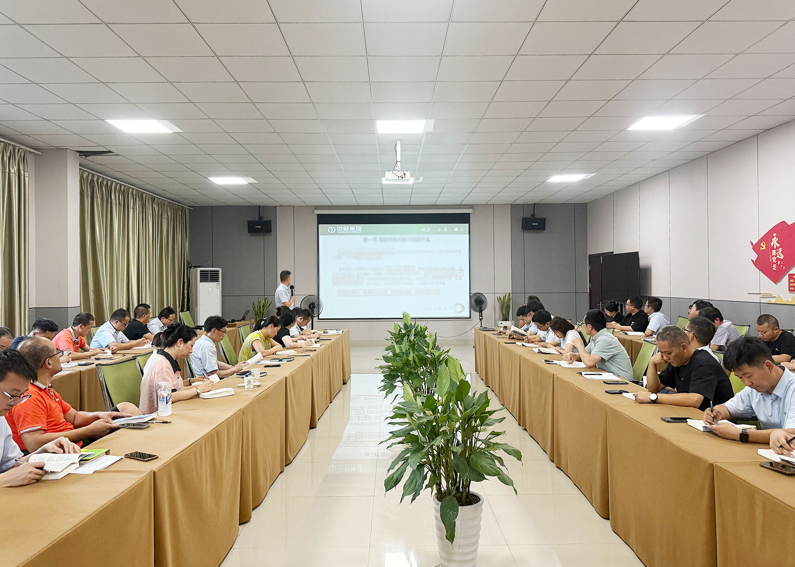 686773826d445.jpg 686773826d445.jpg