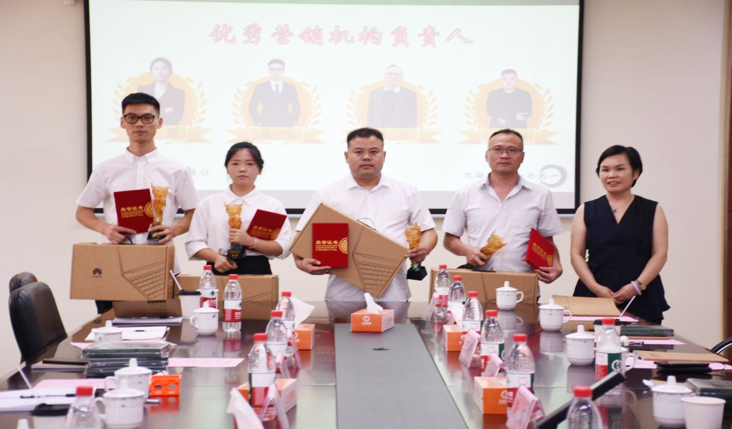 686c8c47908a8.jpg 686c8c47908a8.jpg