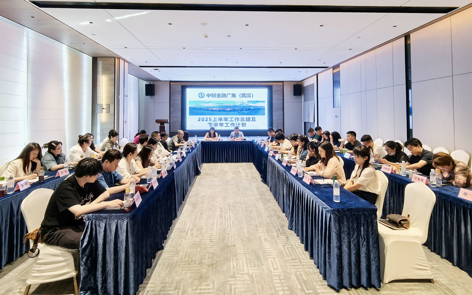 686ccd8a7e5cd.jpg 686ccd8a7e5cd.jpg