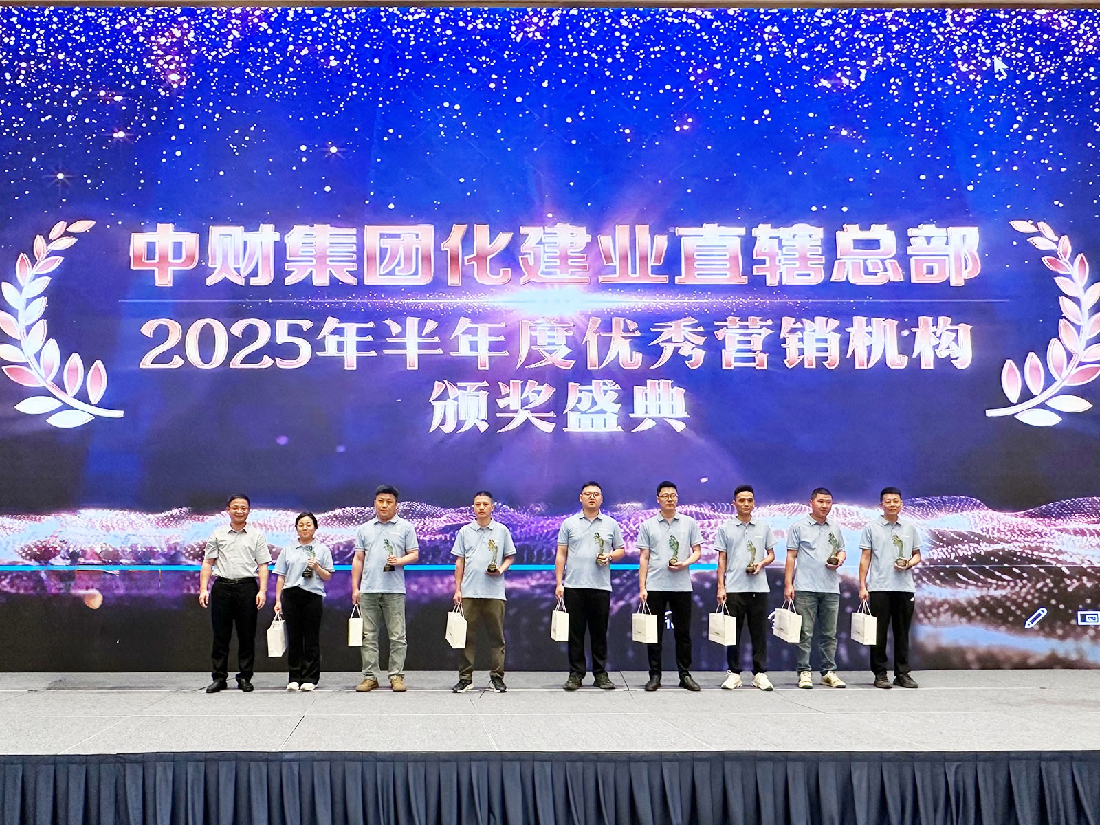 686f5a7372470.jpg 686f5a7372470.jpg