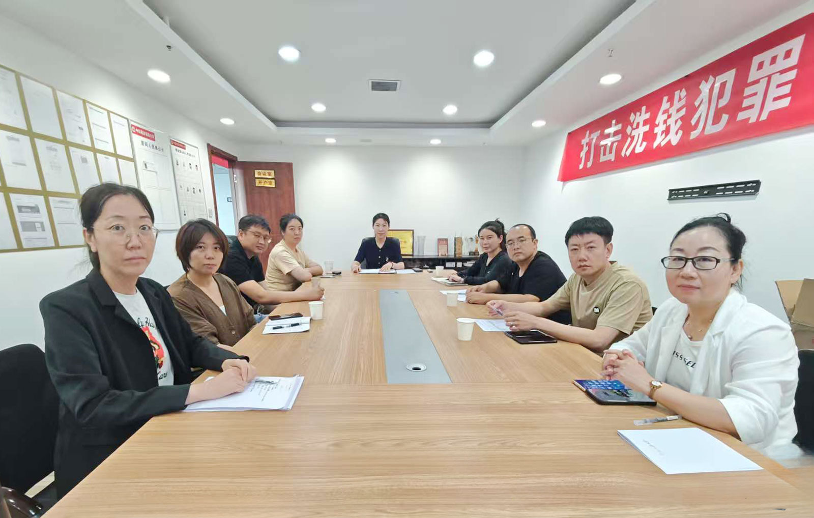 6870b3195e300.jpg 6870b3195e300.jpg