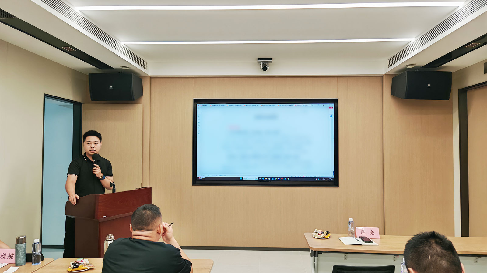 6874c96c6fd68.jpg 6874c96c6fd68.jpg