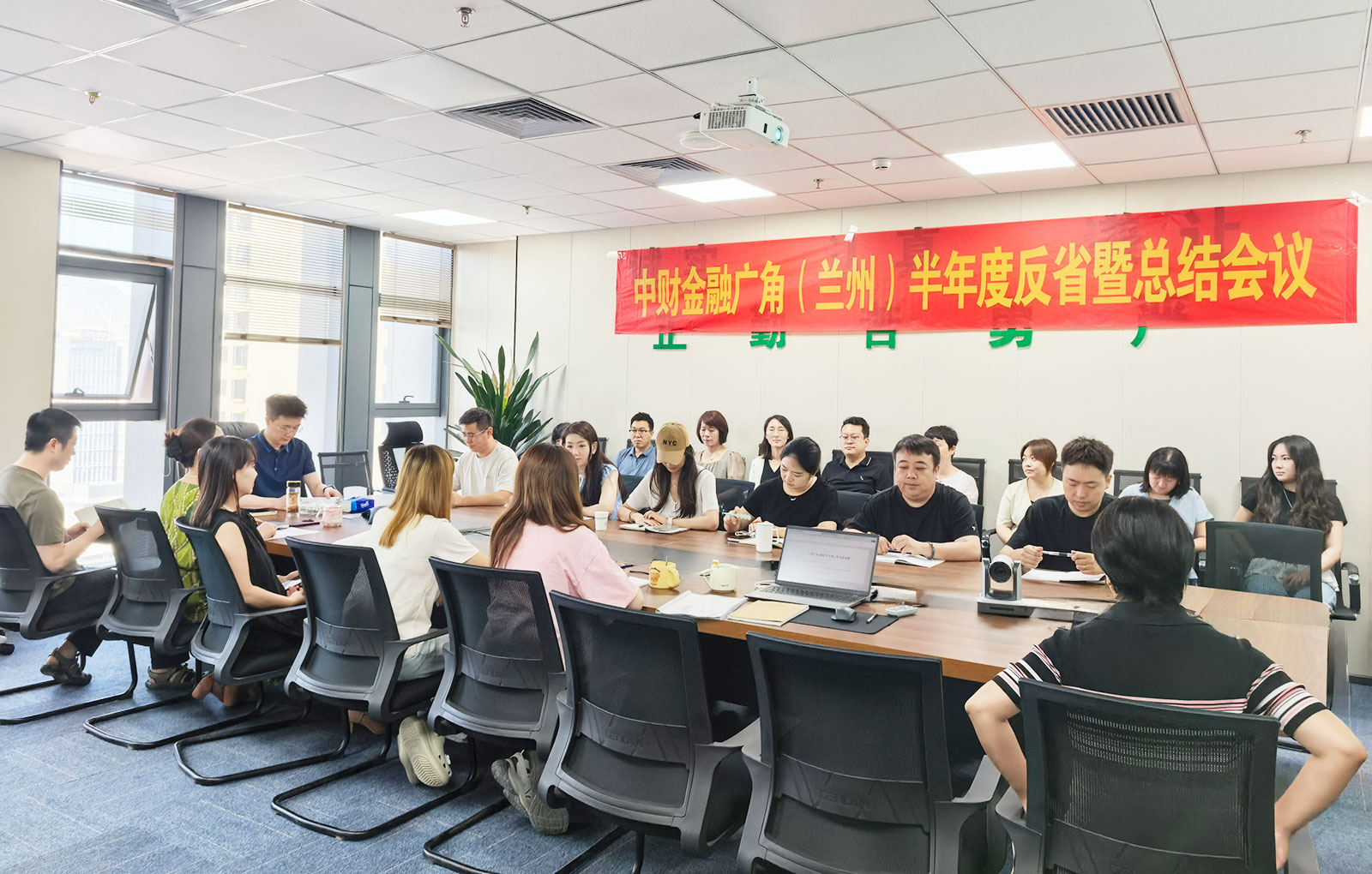 6875f9cf38059.jpg 6875f9cf38059.jpg