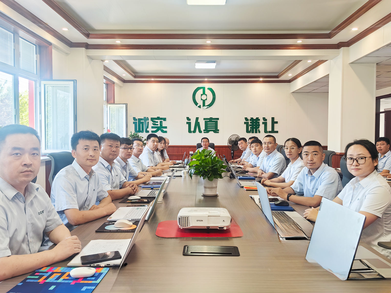 6876f506957af.jpg 6876f506957af.jpg