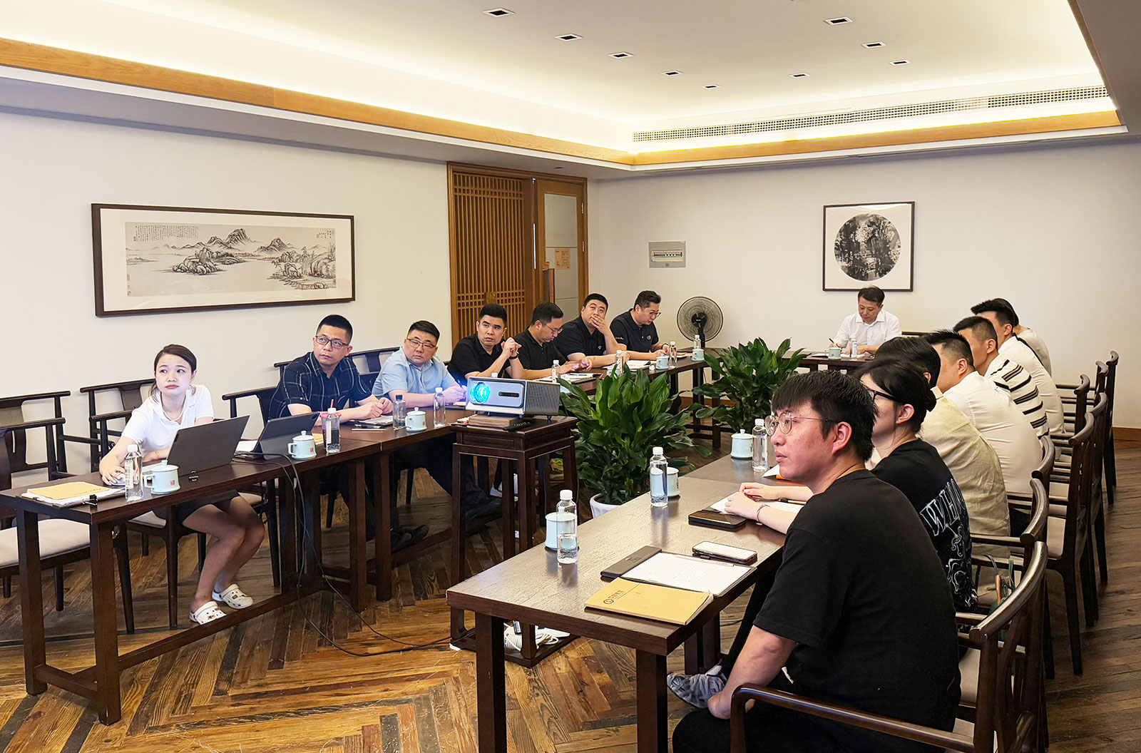 68831aa762be2.jpg 68831aa762be2.jpg