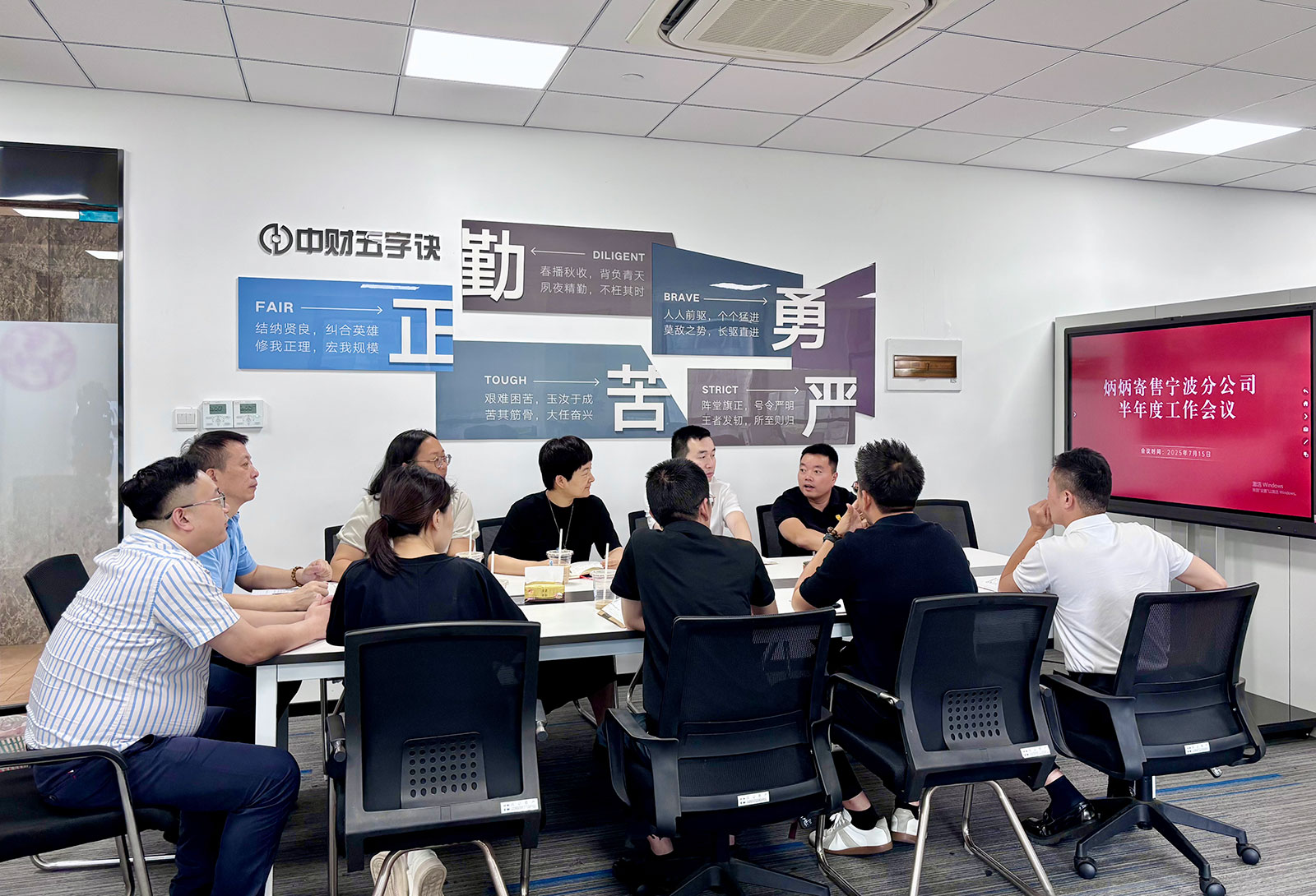 68831c412d9b9.jpg 68831c412d9b9.jpg