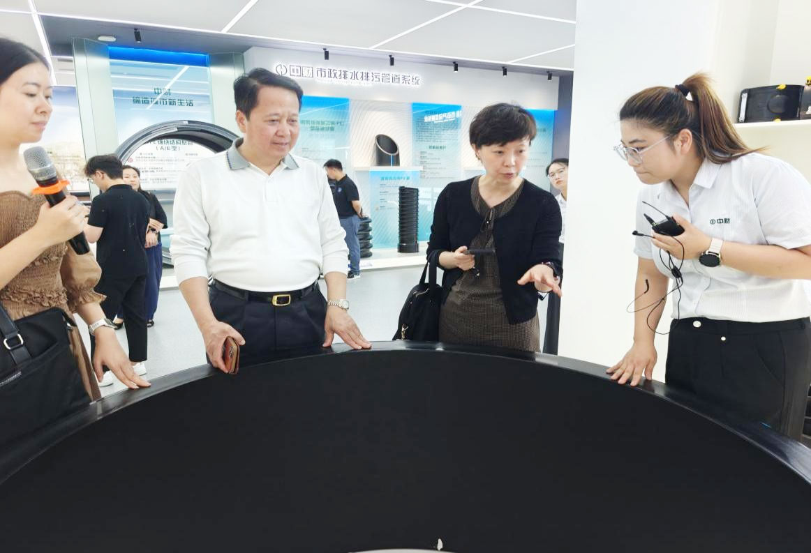 68886400f3ed7.jpg 68886400f3ed7.jpg