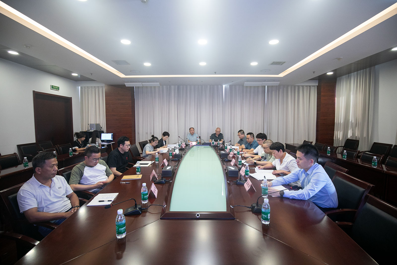 688971001c7dc.jpg 688971001c7dc.jpg