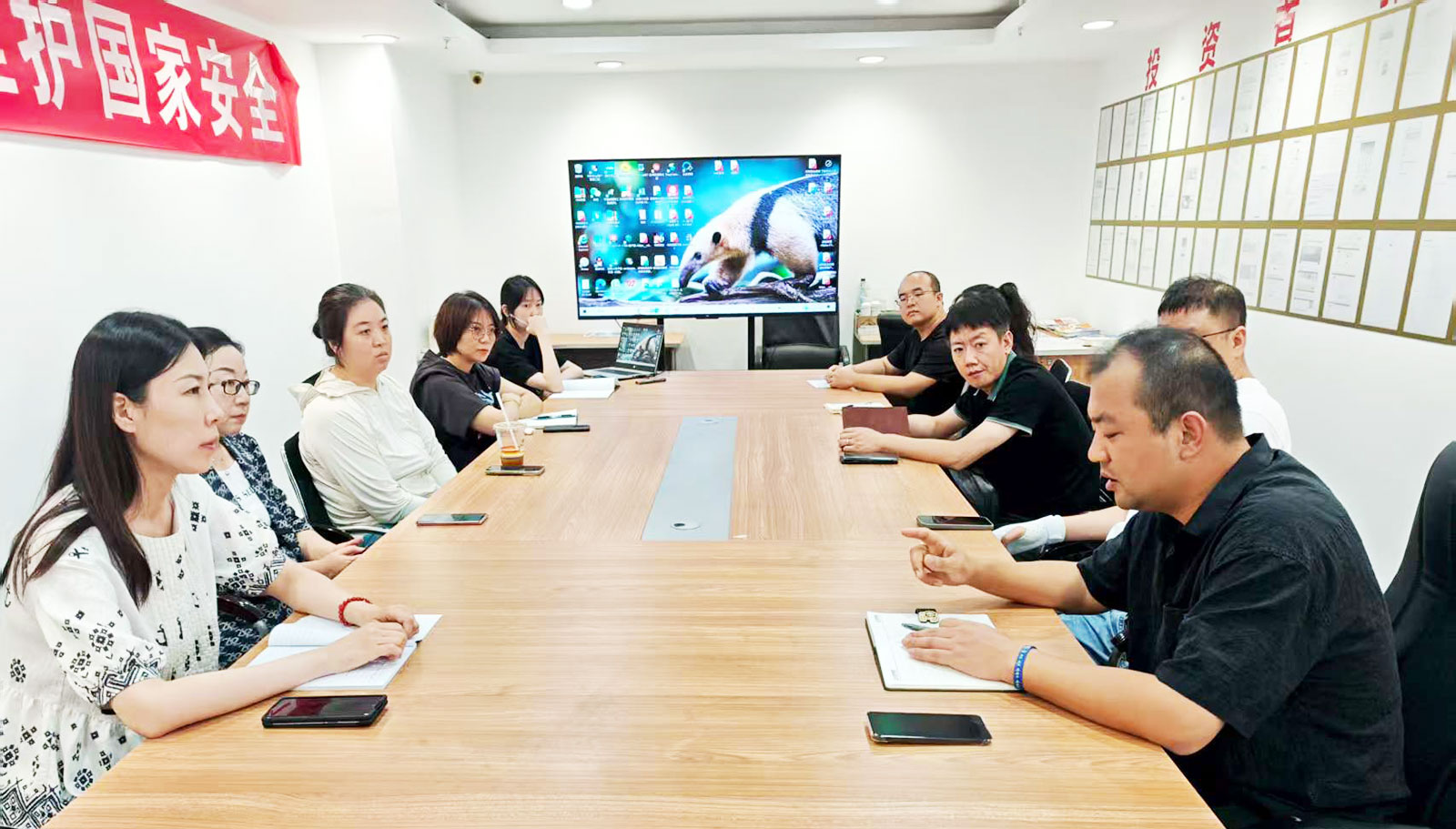 6889d06851556.jpg 6889d06851556.jpg