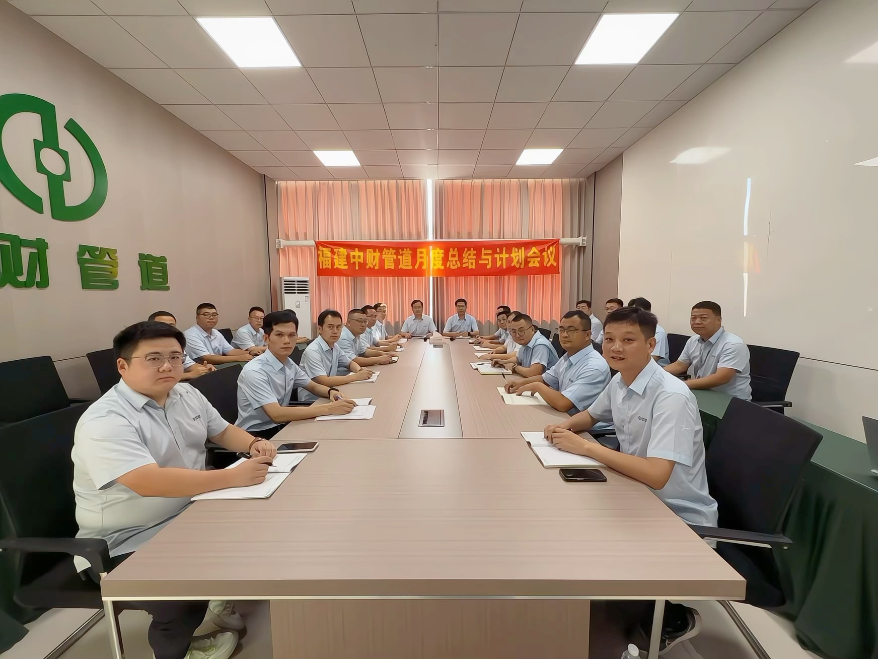 689e9c3c995e8.jpg 689e9c3c995e8.jpg