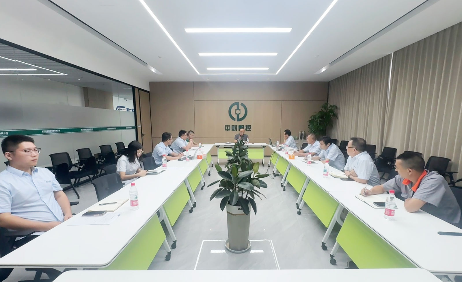 68a2963683dfb.jpg 68a2963683dfb.jpg