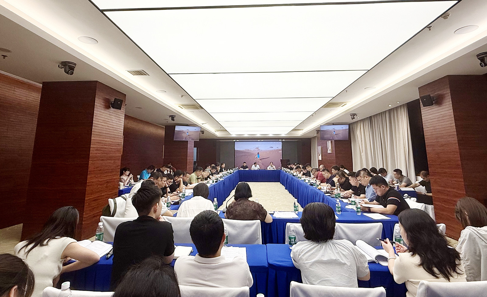 68ae58eb1c878.jpg 68ae58eb1c878.jpg