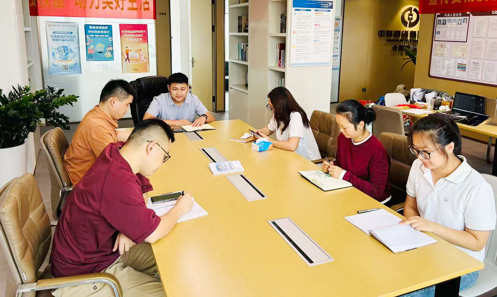 68b6a63ae3c3a.jpg 68b6a63ae3c3a.jpg