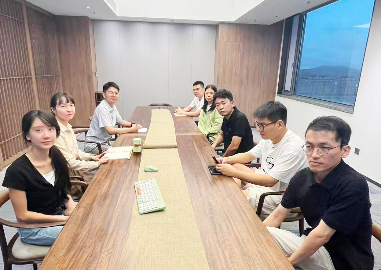 68ba90b957cfa.jpg 68ba90b957cfa.jpg