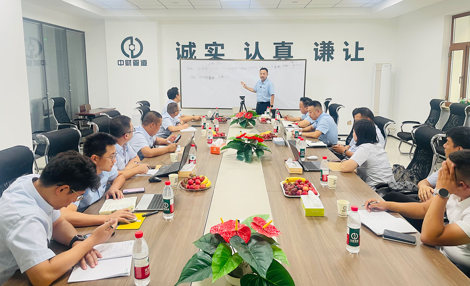 68bf7b22e5c10.jpg 68bf7b22e5c10.jpg