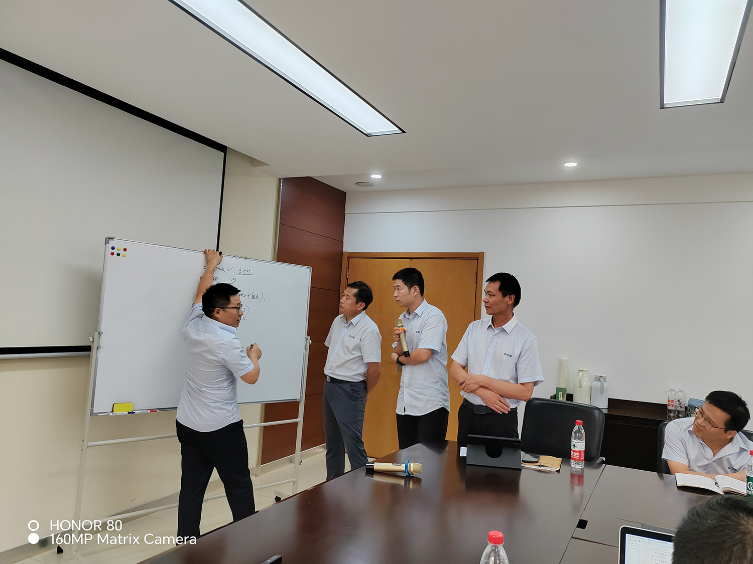 68c3df060a005.jpg 68c3df060a005.jpg