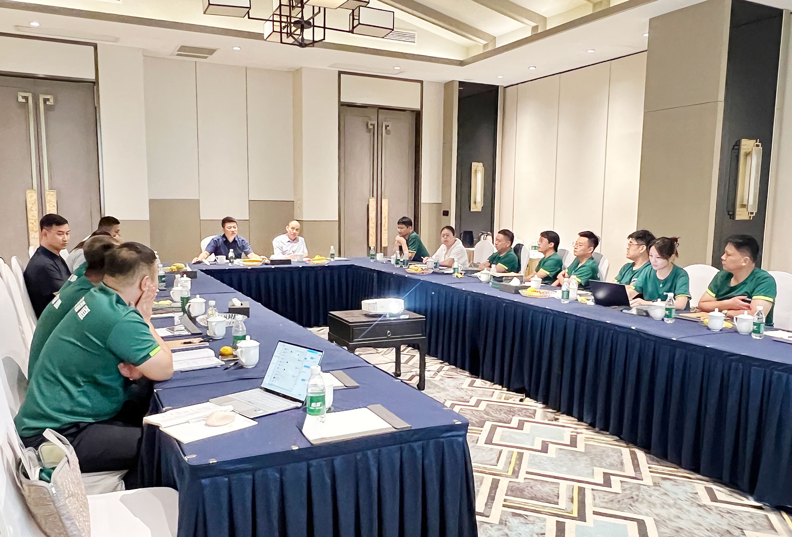 68c8cec89ef11.jpg 68c8cec89ef11.jpg