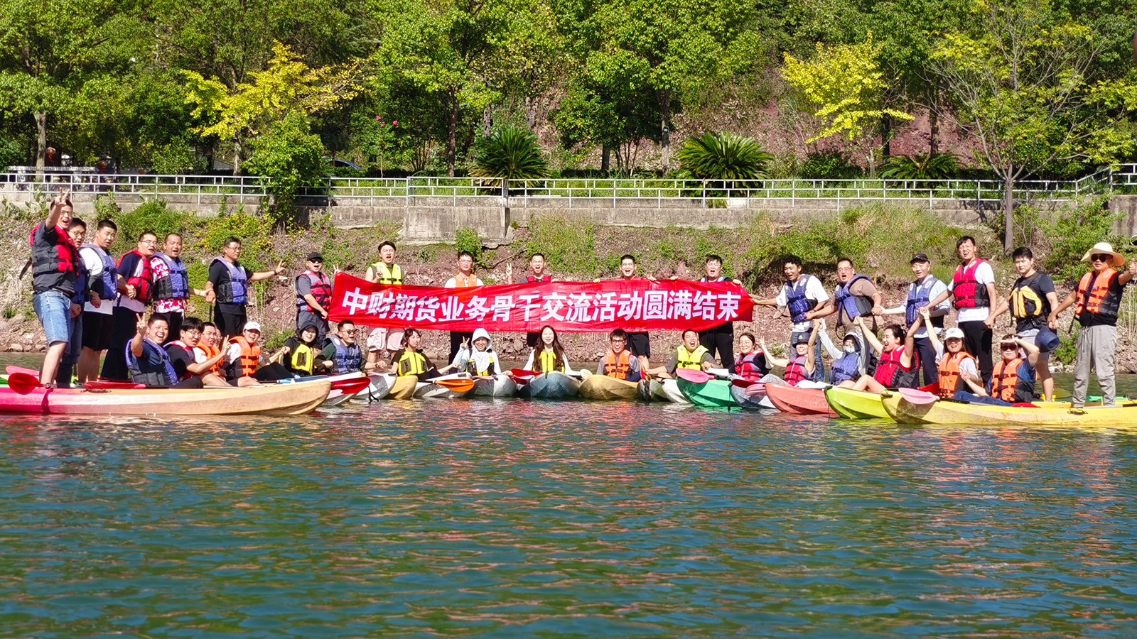 68d1084b750af.jpg 68d1084b750af.jpg