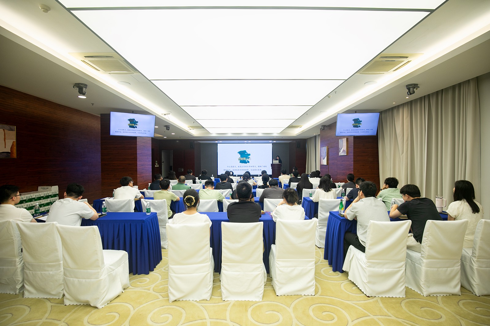 68d6283bcab34.jpg 68d6283bcab34.jpg