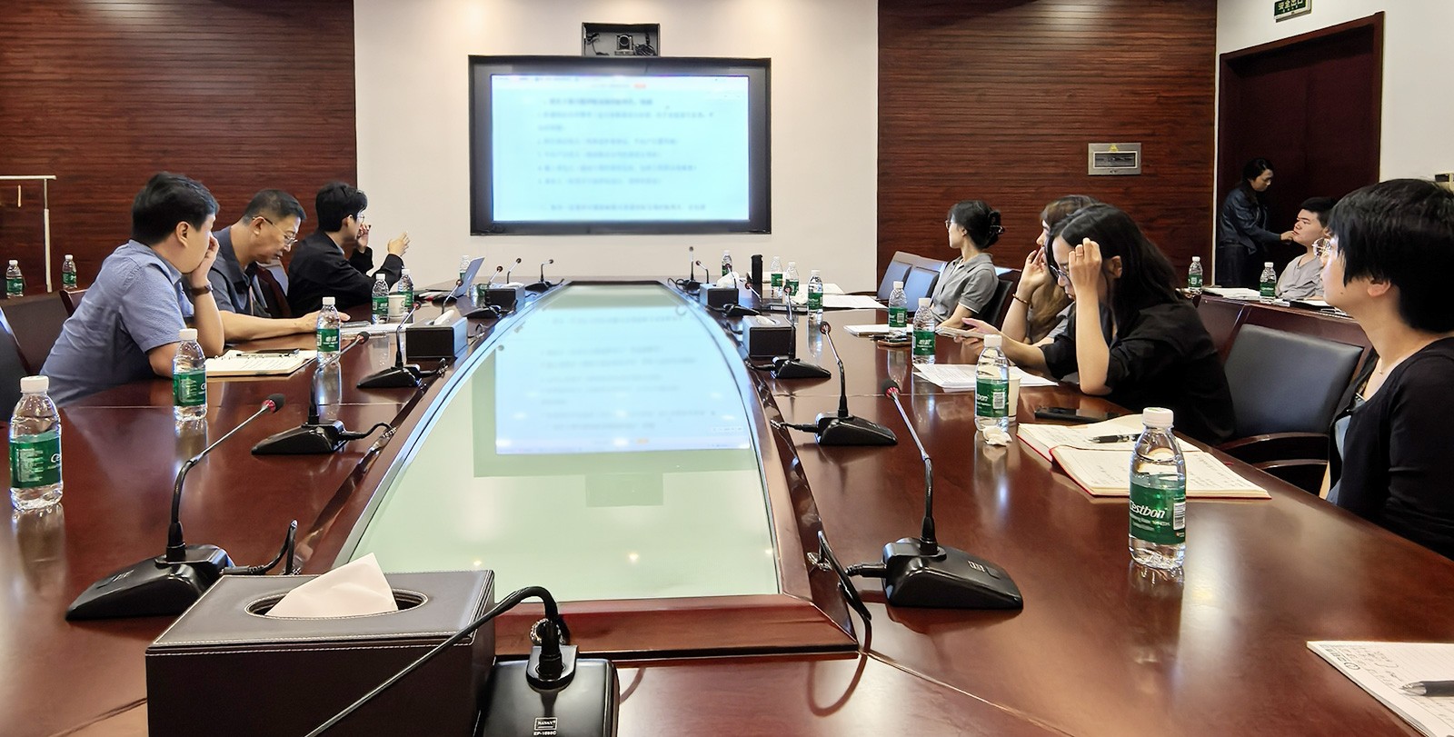 68d8b2b872831.jpg 68d8b2b872831.jpg