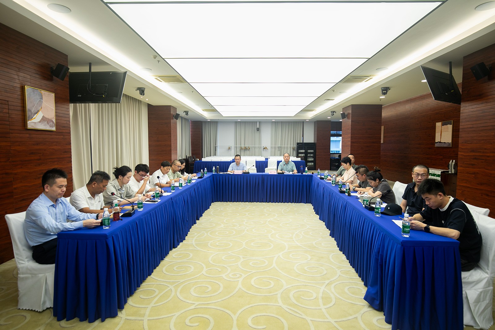 68d9fcea69610.jpg 68d9fcea69610.jpg