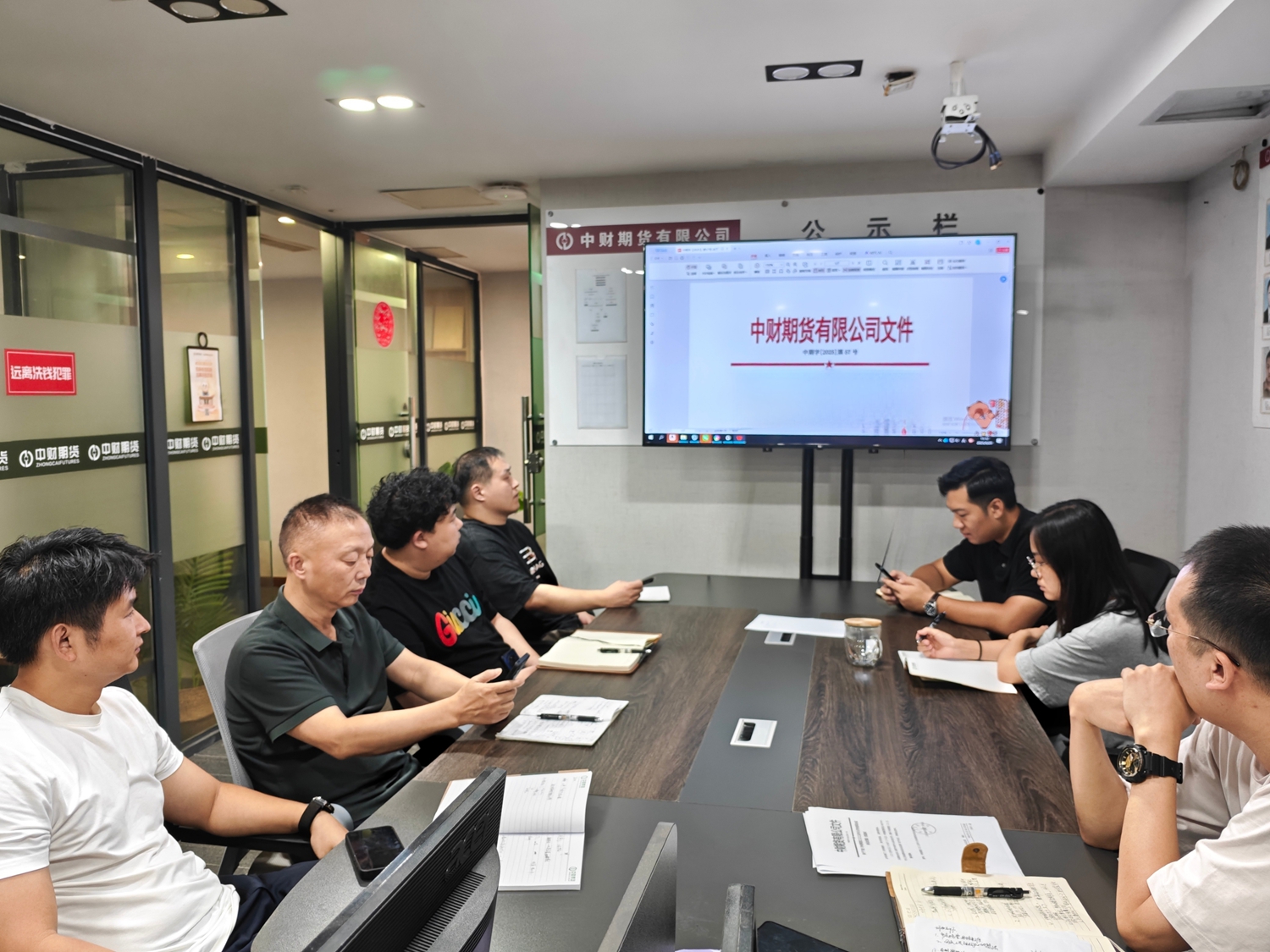 68db976ebfba3.jpg 68db976ebfba3.jpg