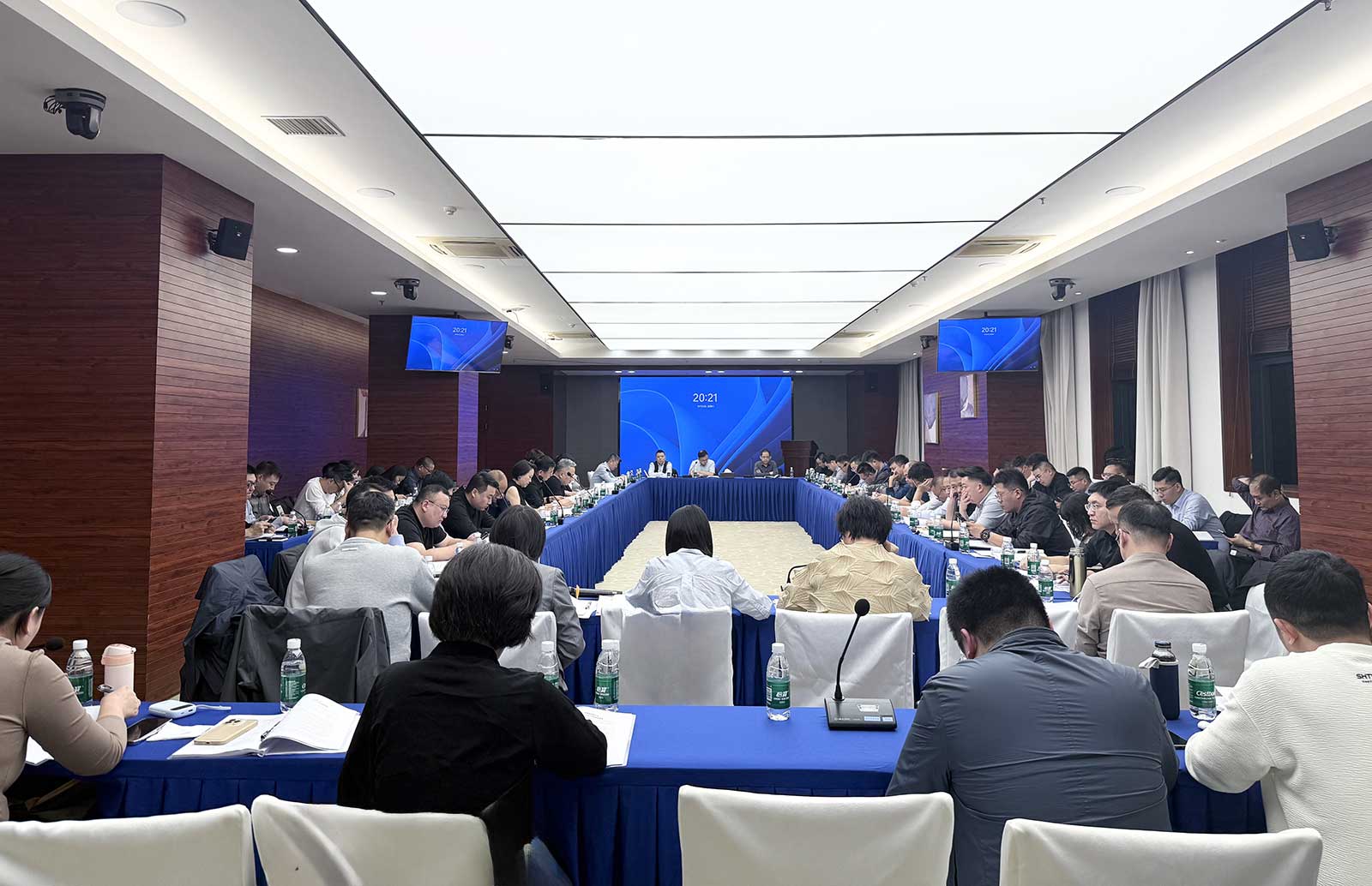 68fecee9a9f71.jpg 68fecee9a9f71.jpg