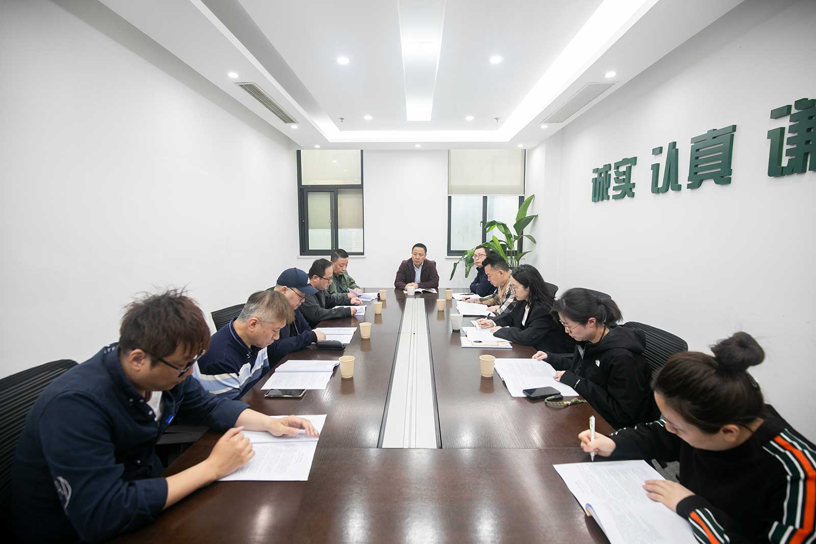 690317017e15c.jpg 690317017e15c.jpg