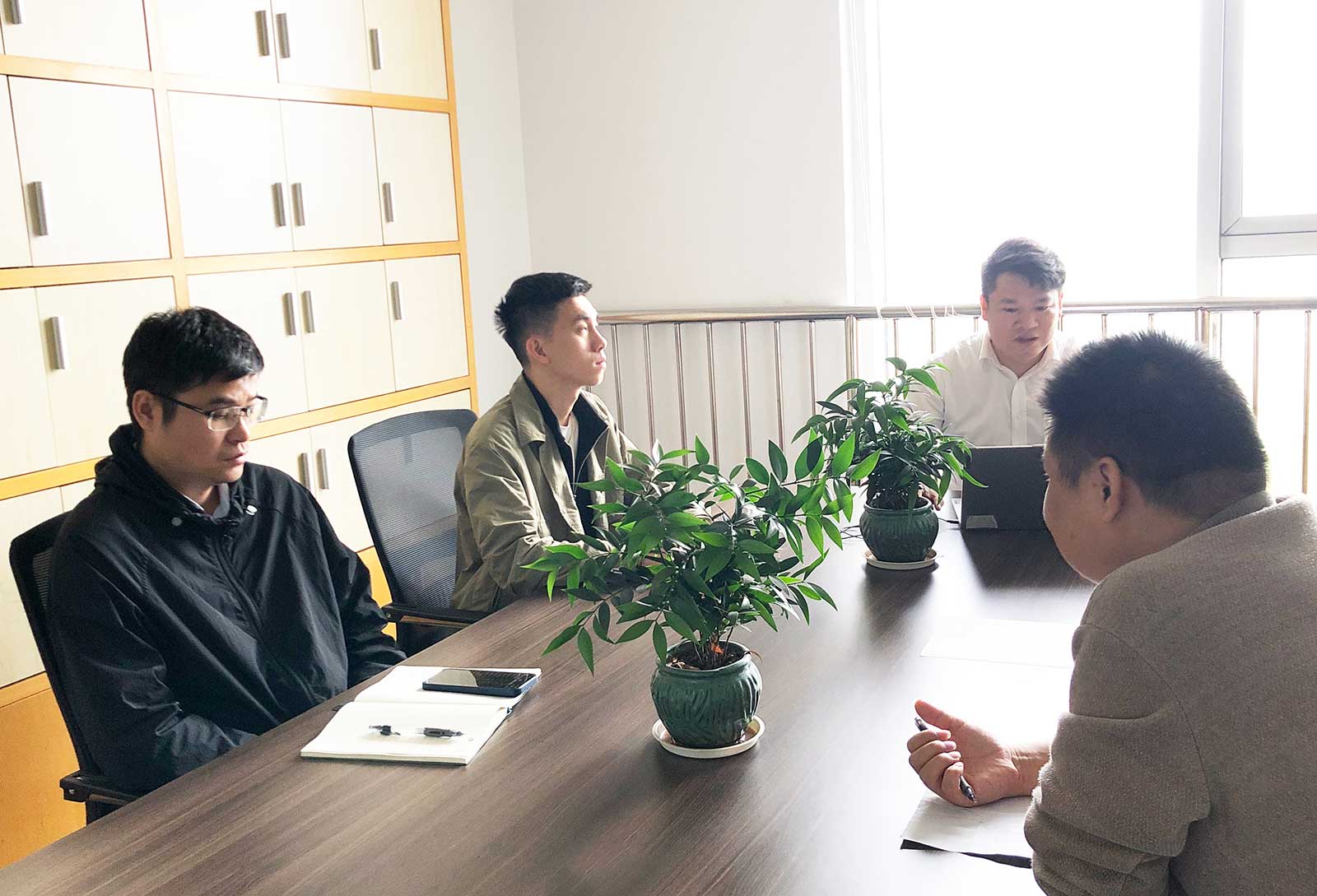 6909abd0836f9.jpg 6909abd0836f9.jpg