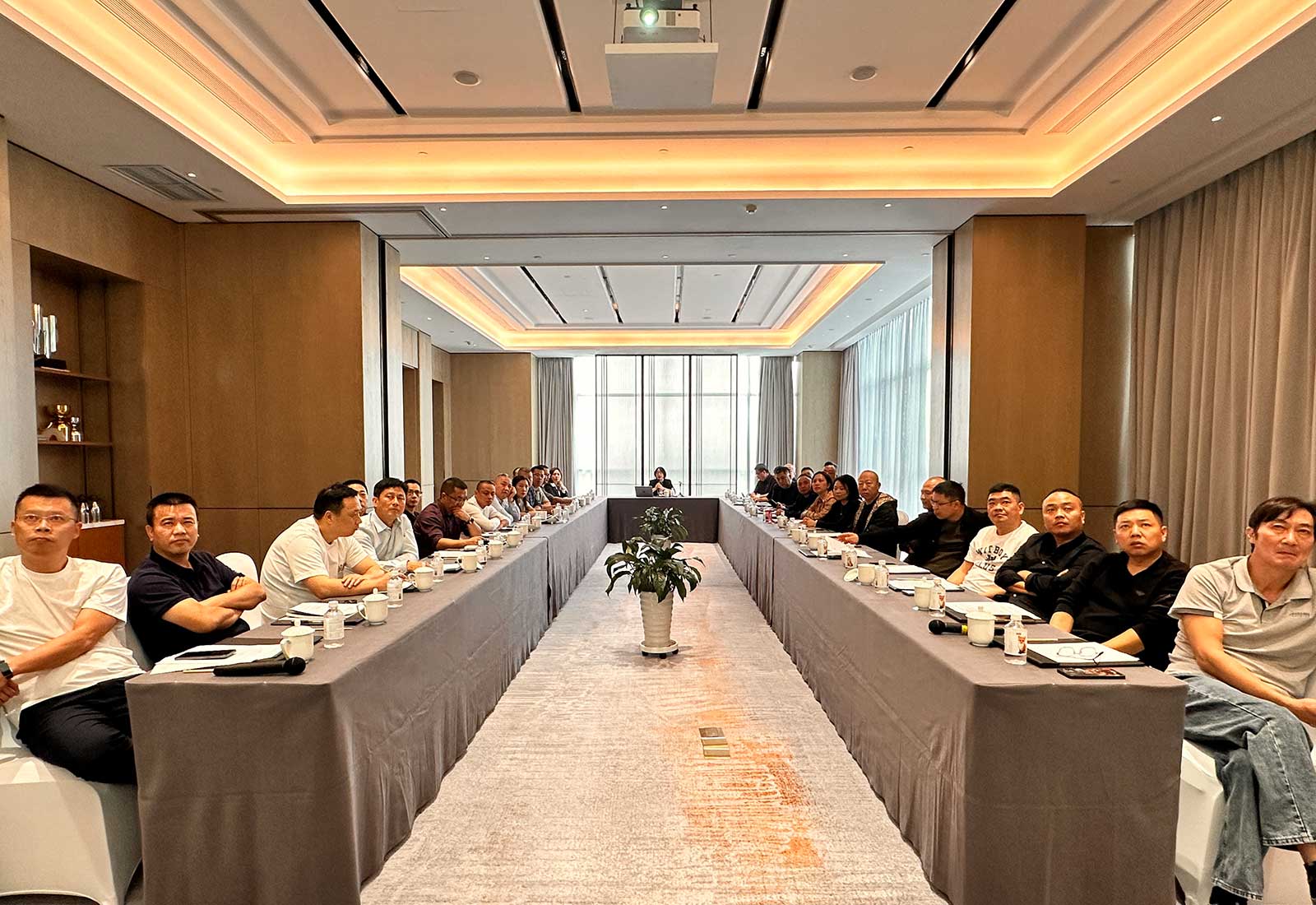 690a9a318f87c.jpg 690a9a318f87c.jpg