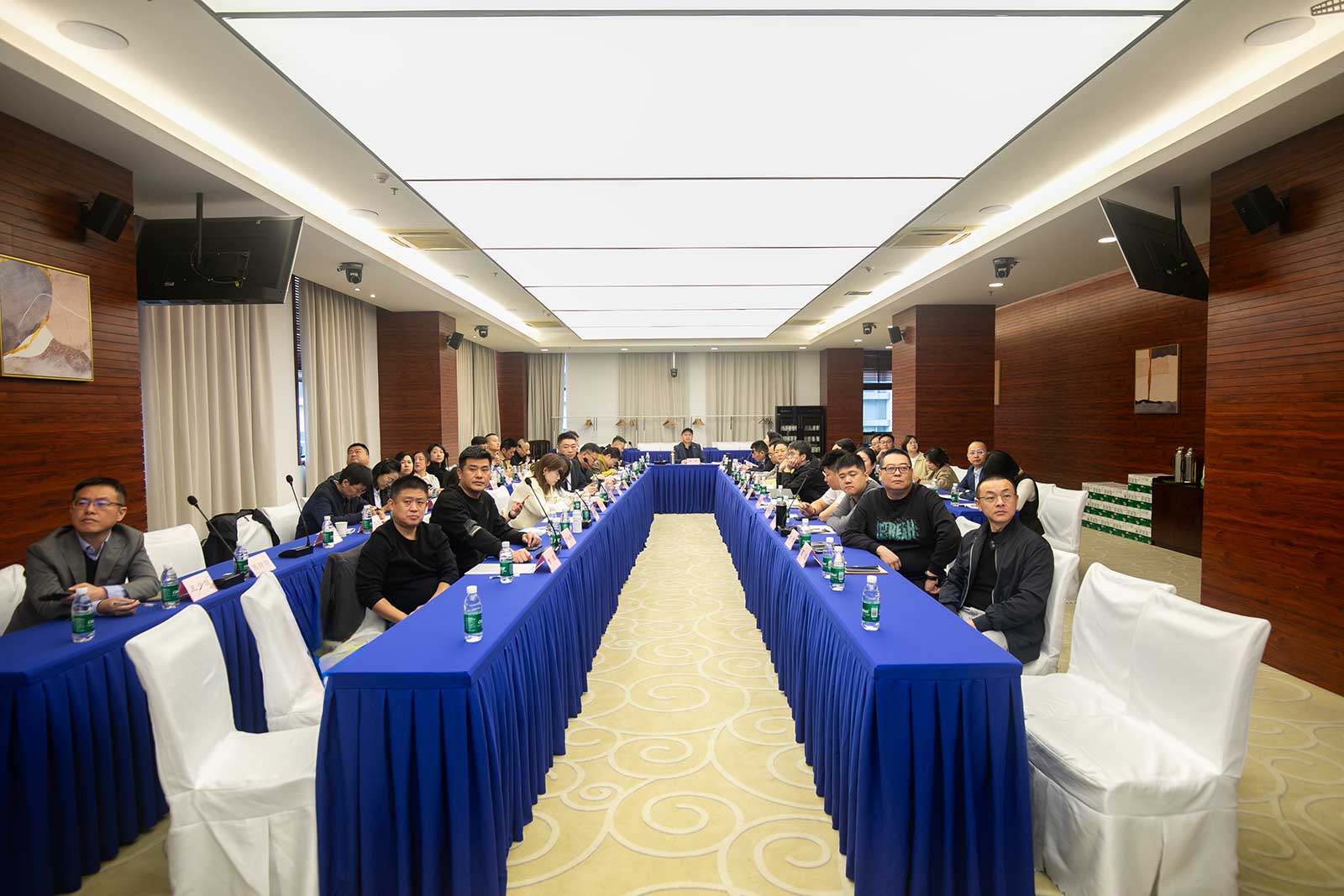 690b007f2cf5b.jpg 690b007f2cf5b.jpg