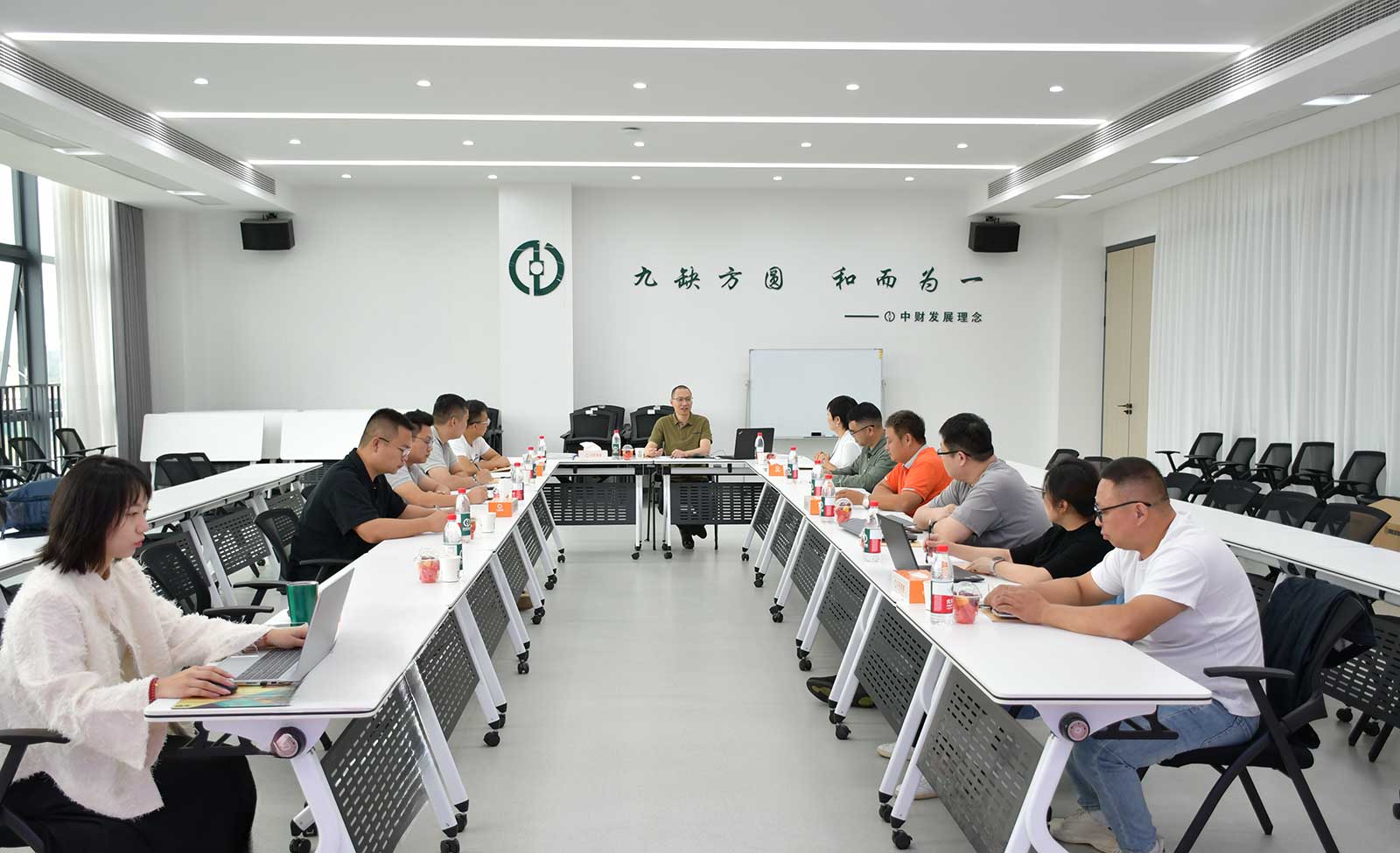 6912872b4740d.jpg 6912872b4740d.jpg