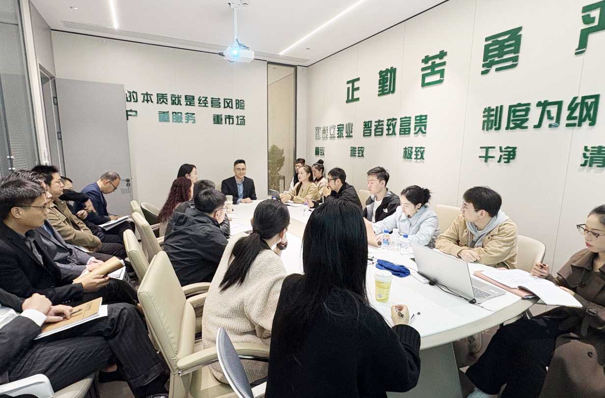 691bbec42056b.jpg 691bbec42056b.jpg