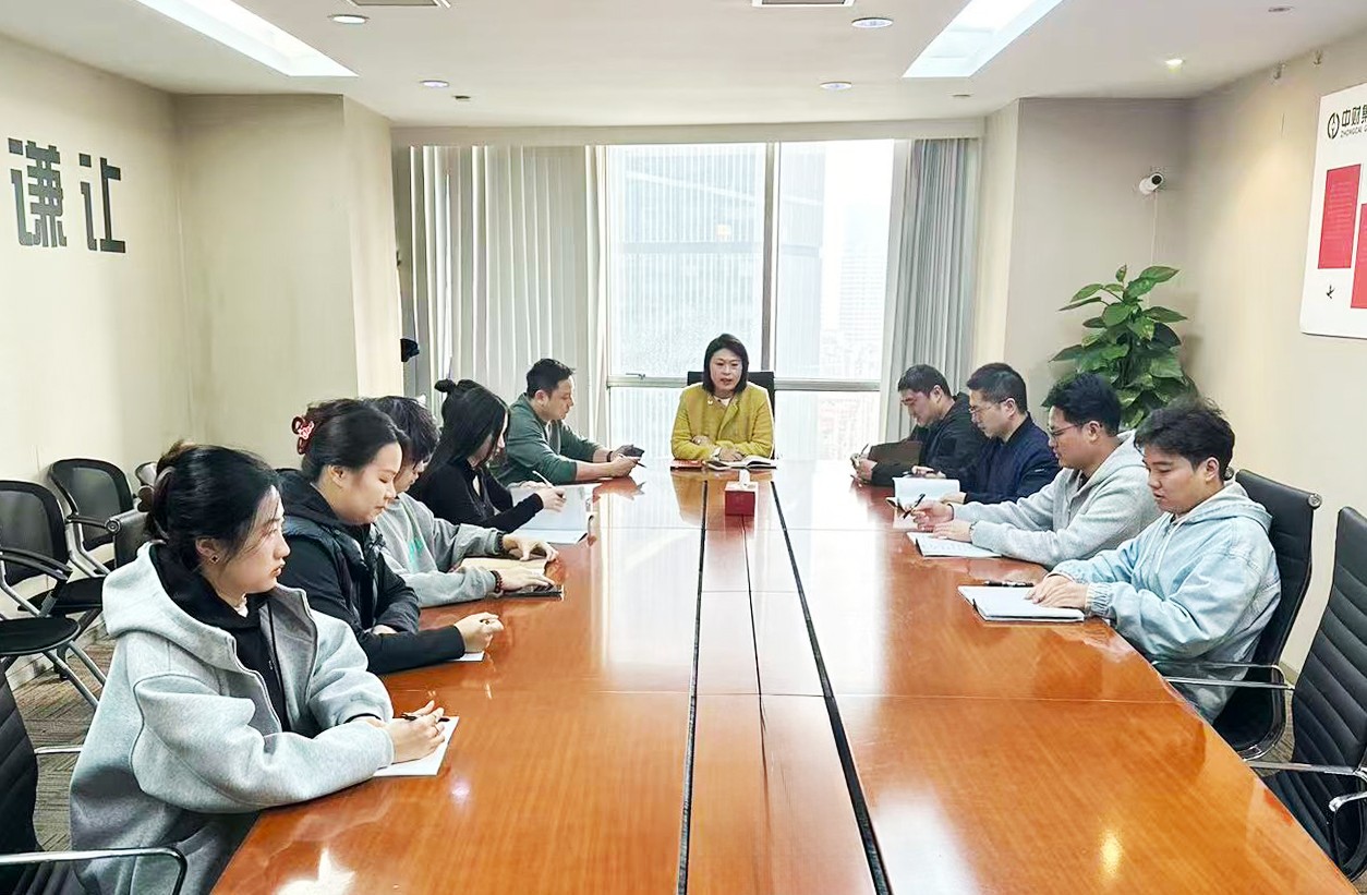 692e995bbf928.jpg 692e995bbf928.jpg